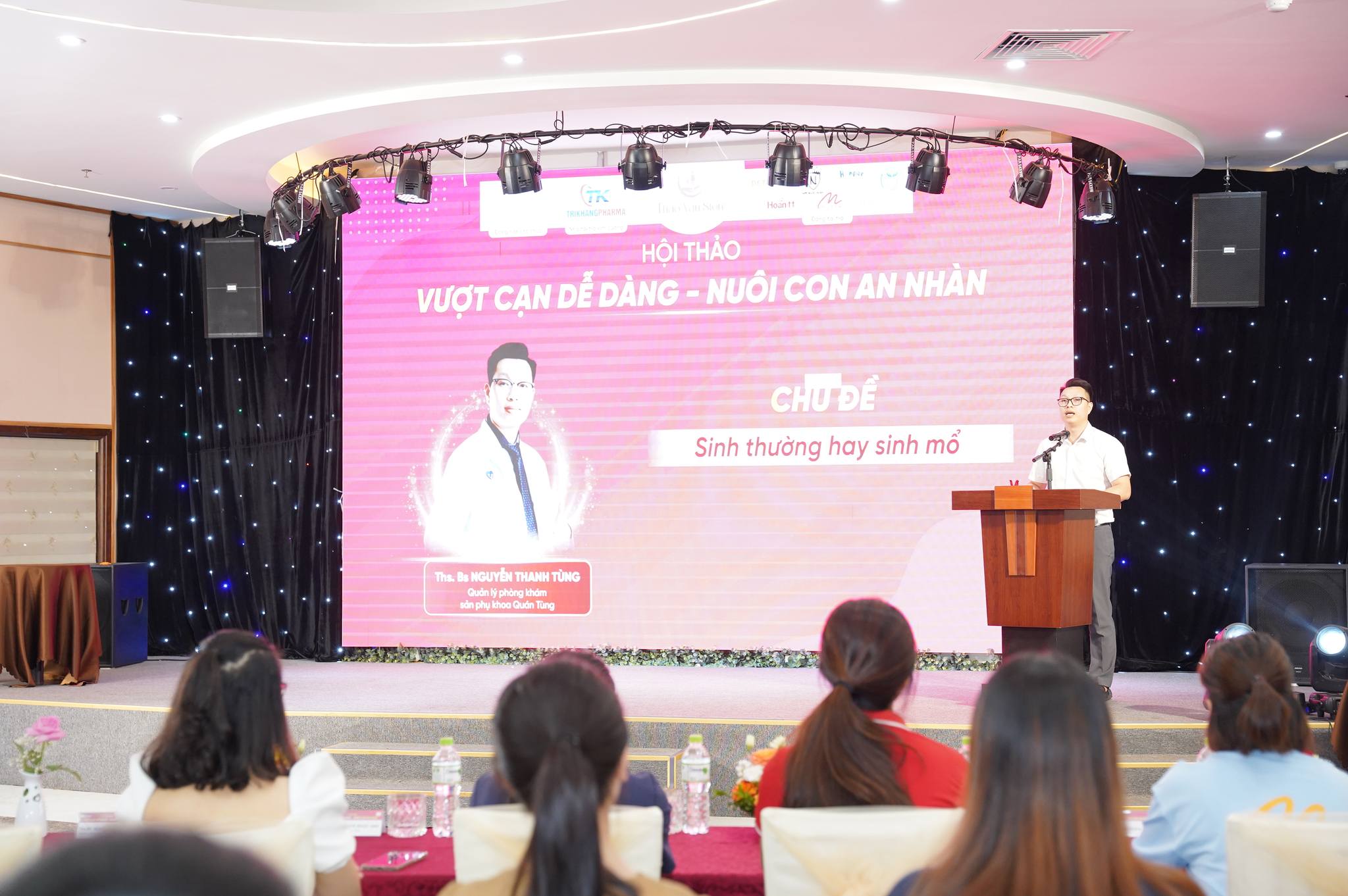 Trí Khang Pharma lan tỏa giá trị cộng đồng trong hội thảo "Vượt cạn dễ dàng - nuôi con an nhàn"