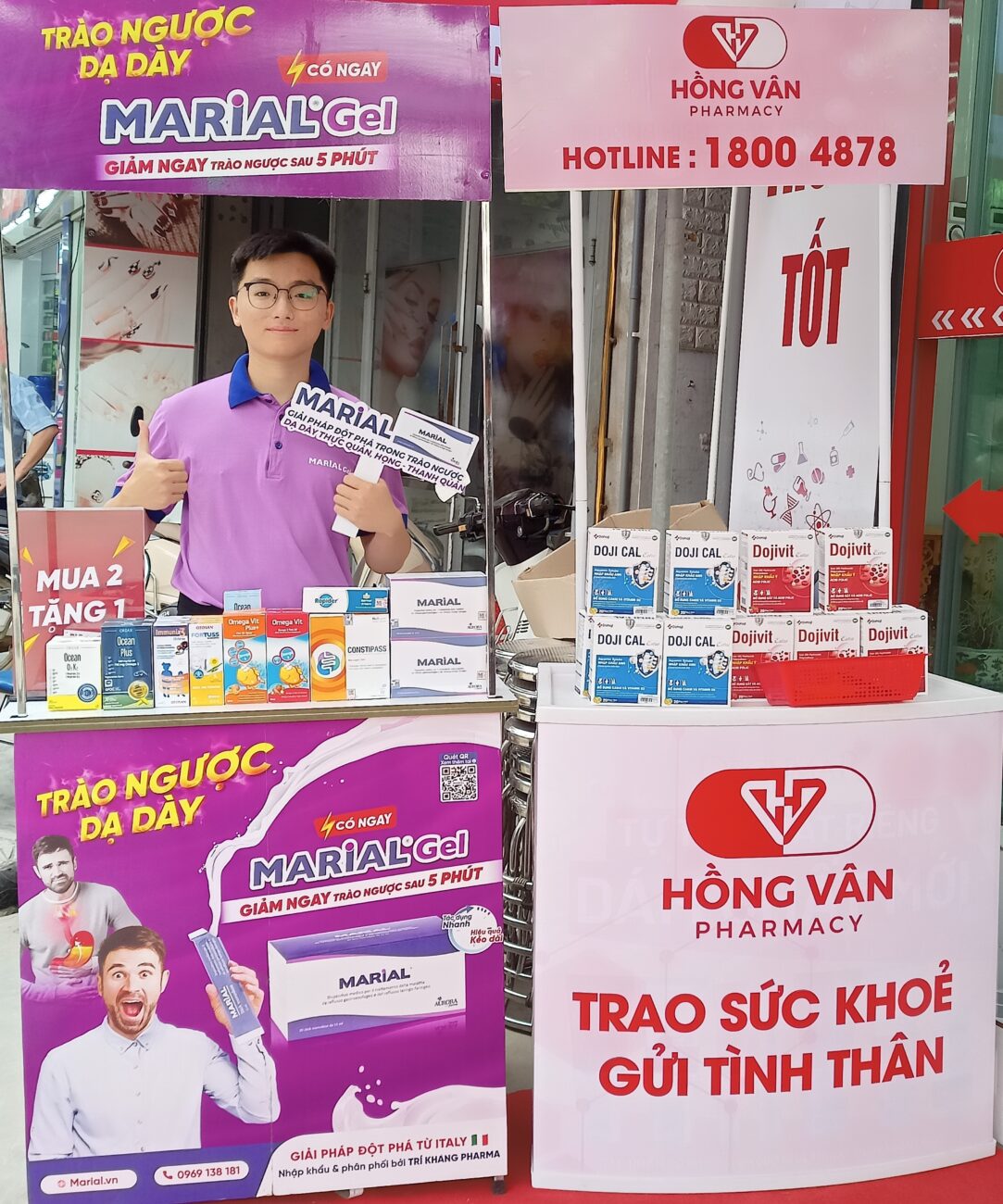 Trí Khang Pharma chúc mừng Nhà thuốc Hồng Vân khai trương cơ sở mới tại Hà Nội