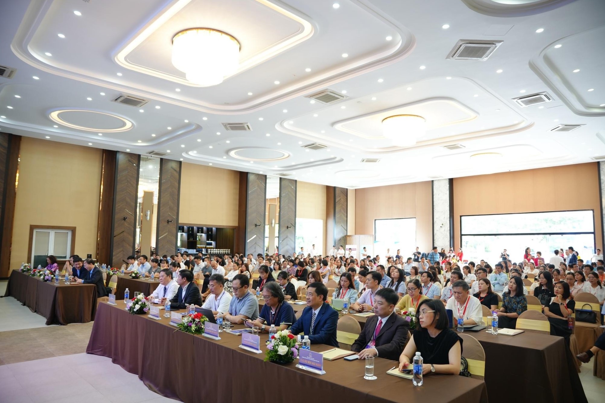 Tri Khang Pharma congratulates the success of "Scientific Conference of Quang Ninh Provincial Obstetrics and Pediatrics Hospital 2024"