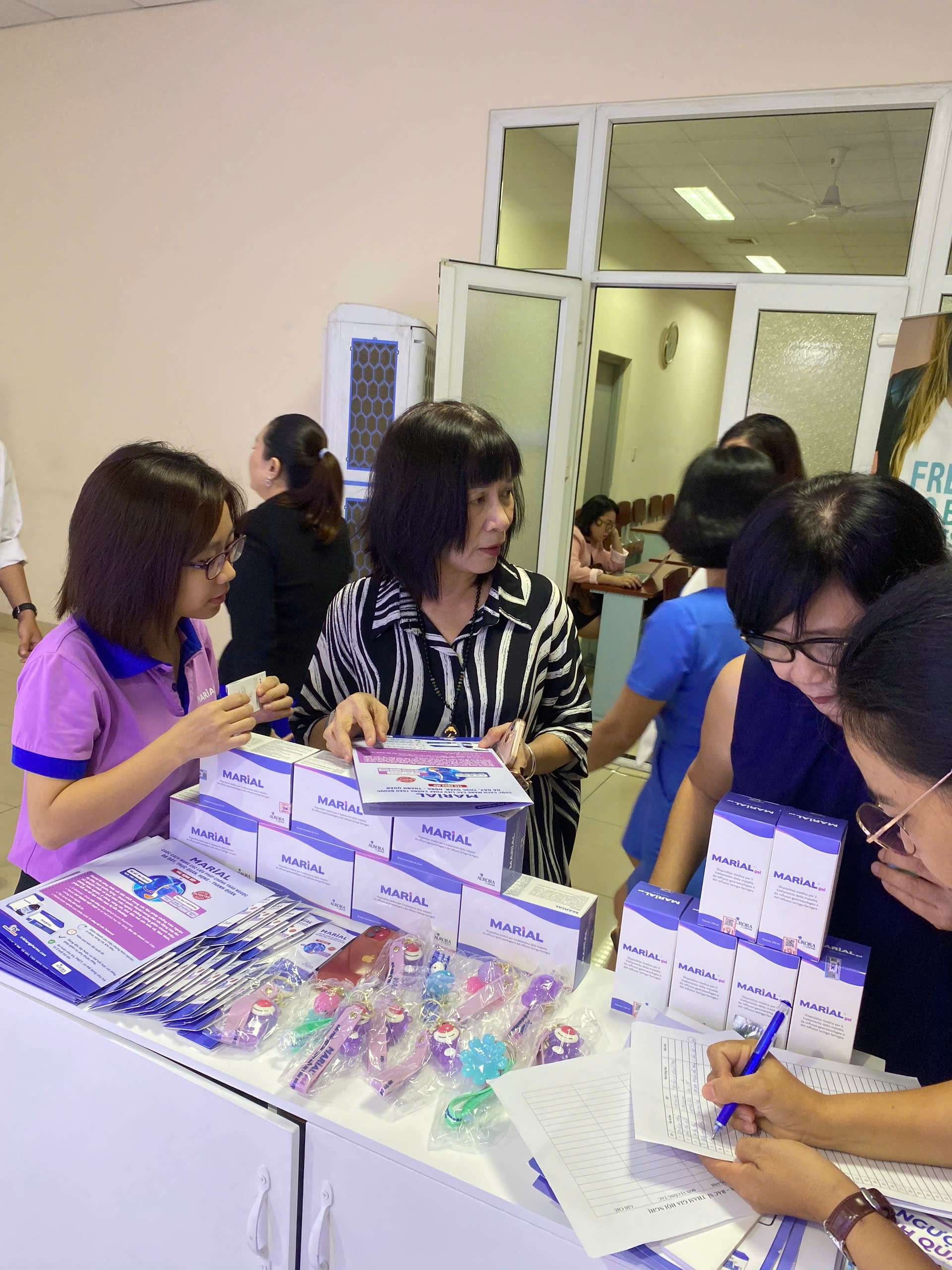 Tri Khang Pharma and Marial Gel at the 3rd Interdisciplinary Medicine and Pharmacy Conference: Interdisciplinary cooperation - Comprehensive health